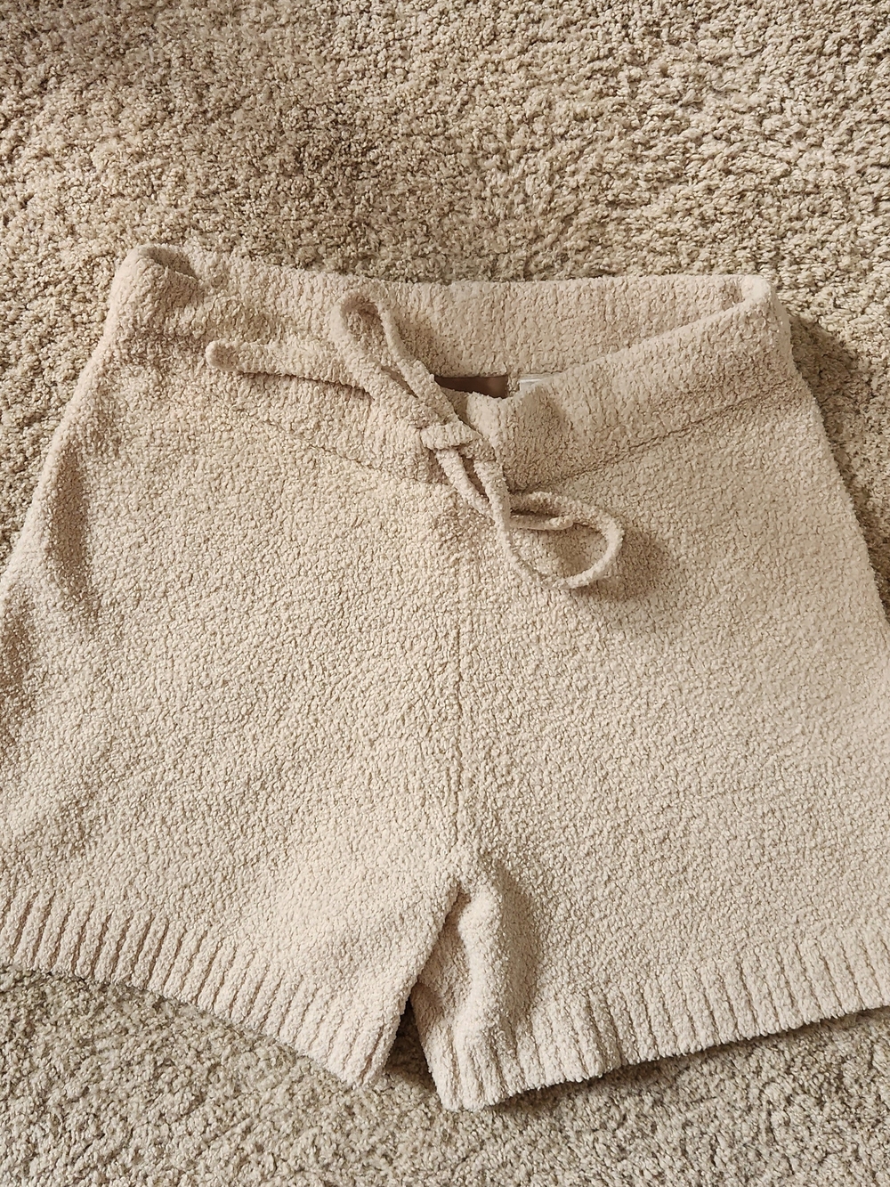 H&M Soft Cozy Sherpa Drawstring Women’s Shorts - Cream